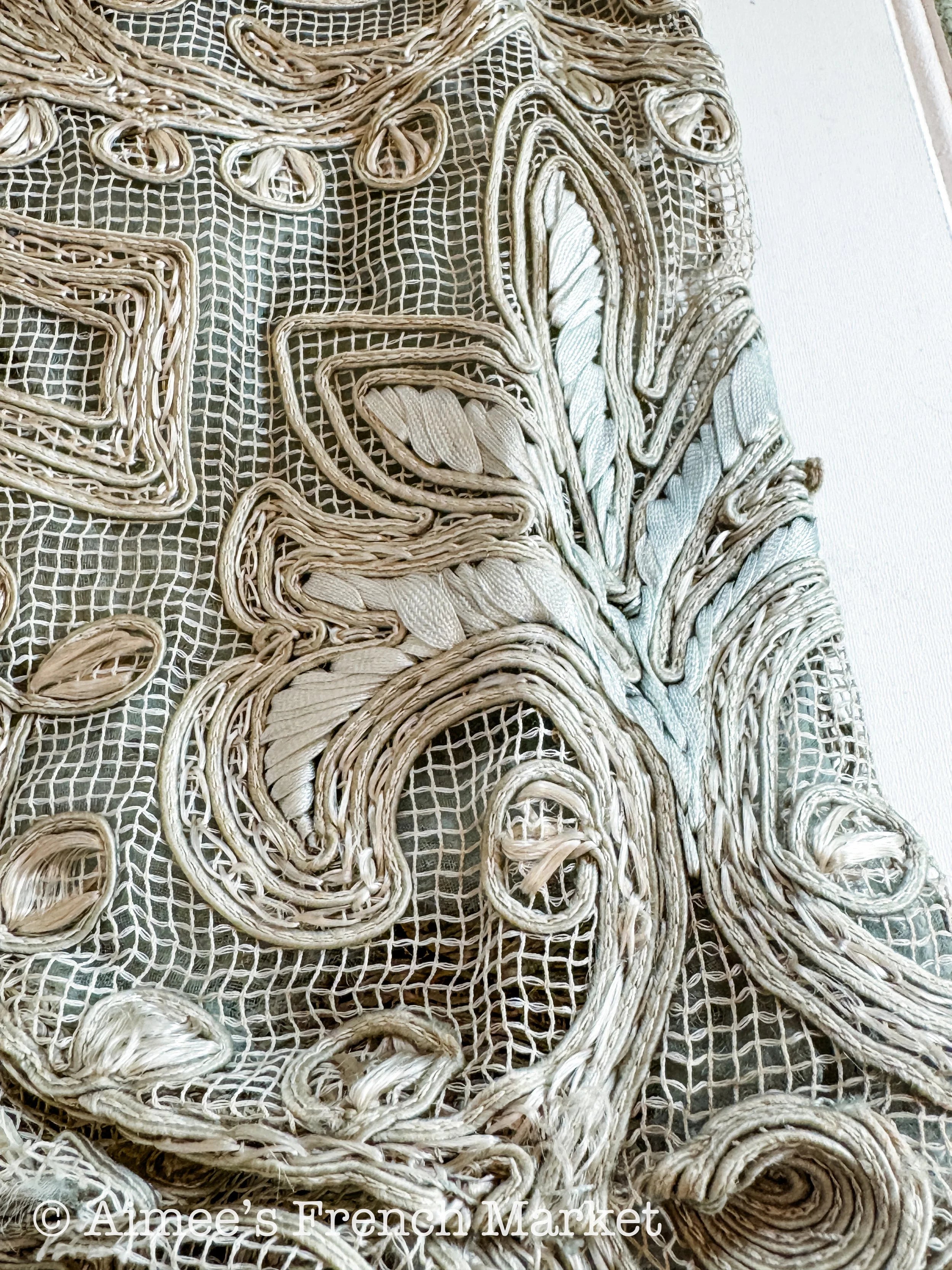 Antique French Victorian Lace Dress Sleeves, c.1880s – Exquisite Handcrafted Fashion Detail, 4 pieces