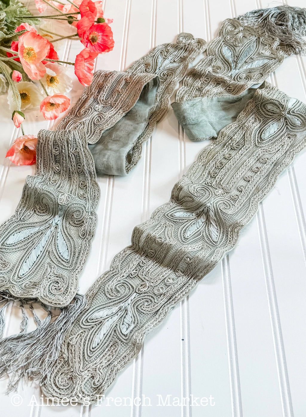 Antique French Victorian Lace Dress Sleeves, c.1880s – Exquisite Handcrafted Fashion Detail, 4 pieces