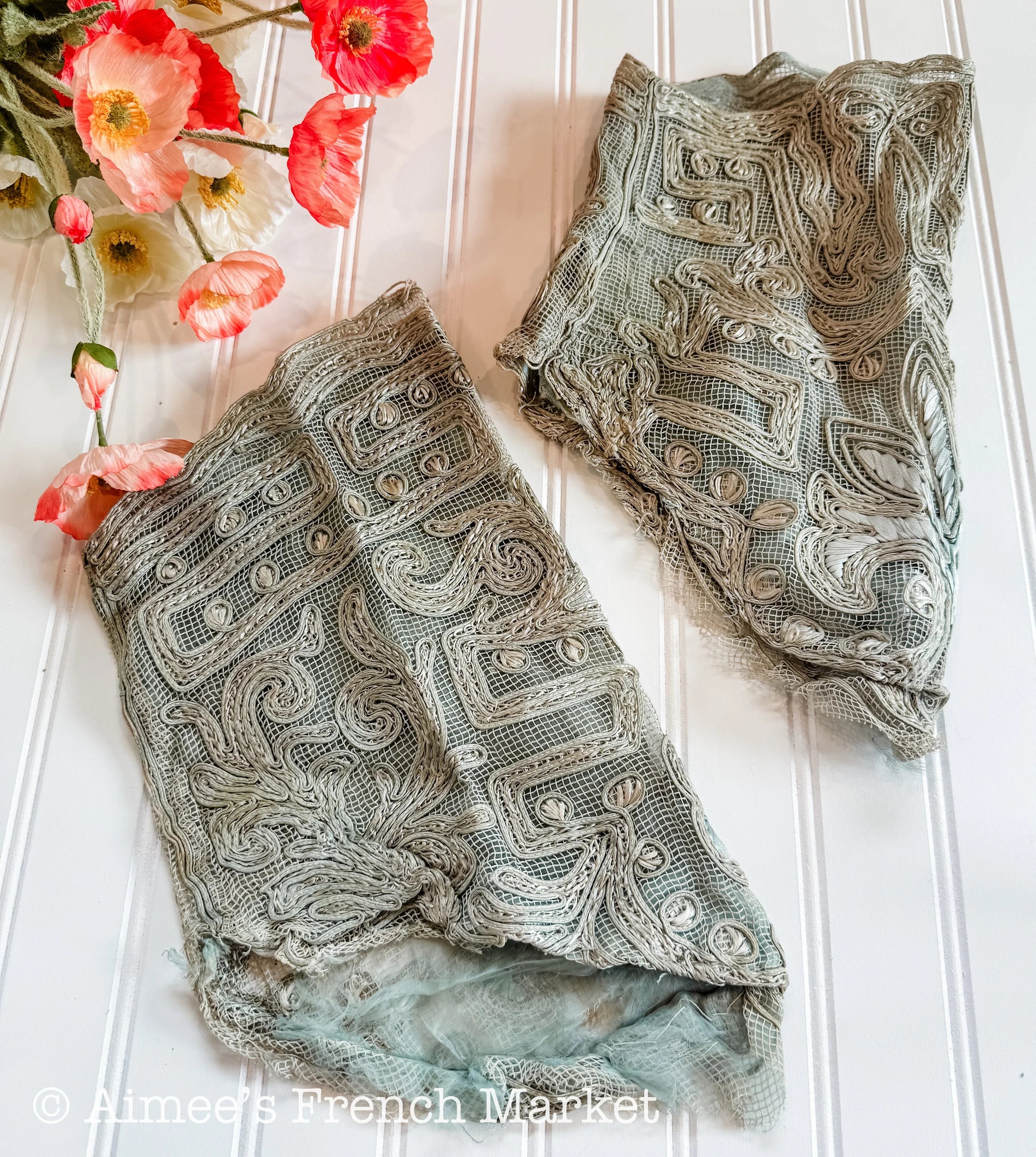 Antique French Victorian Lace Dress Sleeves, c.1880s – Exquisite Handcrafted Fashion Detail, 4 pieces