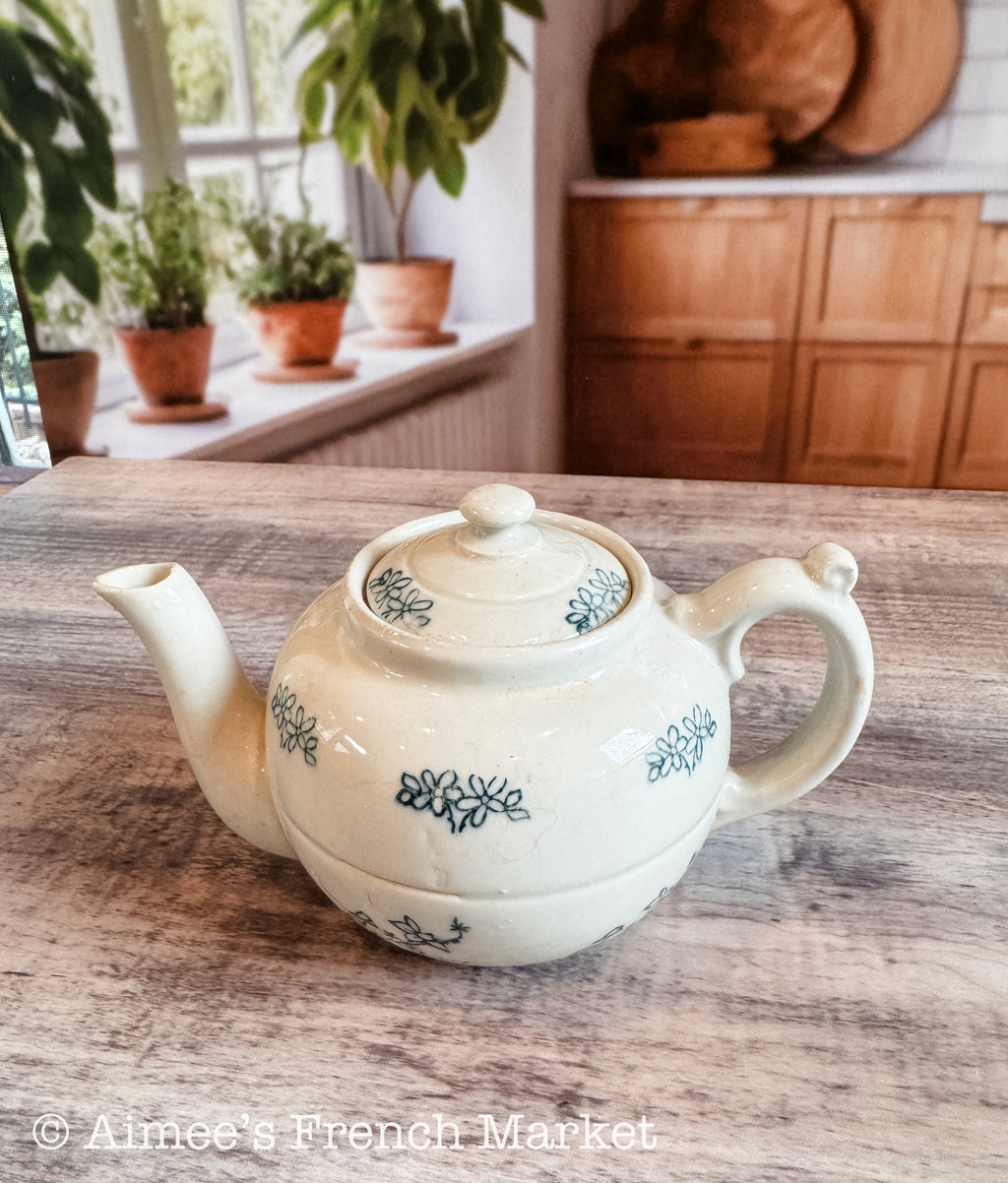 Antique French Saint-Uze Terre d’Acier Teapot, circa 1900–1920