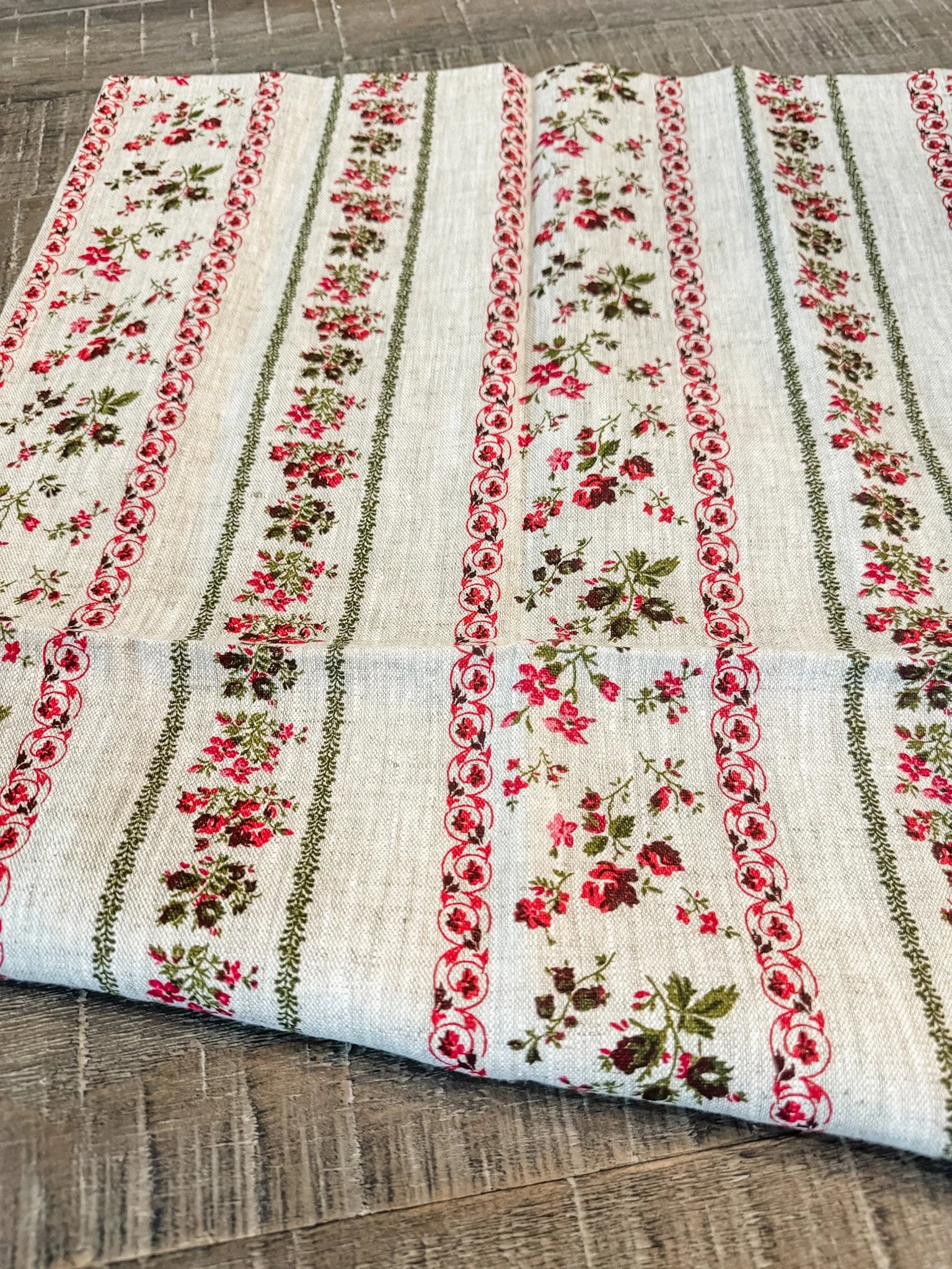 dresser runners linen Custom Farmhouse Table Runner or Dresser Runner,multi Ruffle,ivory Canvas,table Runner W Rosettes,shabby Lace,french Country,handmade