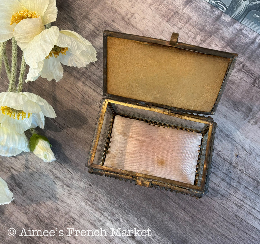 Vintage French Souvenir de Lisieux Glass Jewelry Box - Antique-Style French Trinket Box, early 1900s